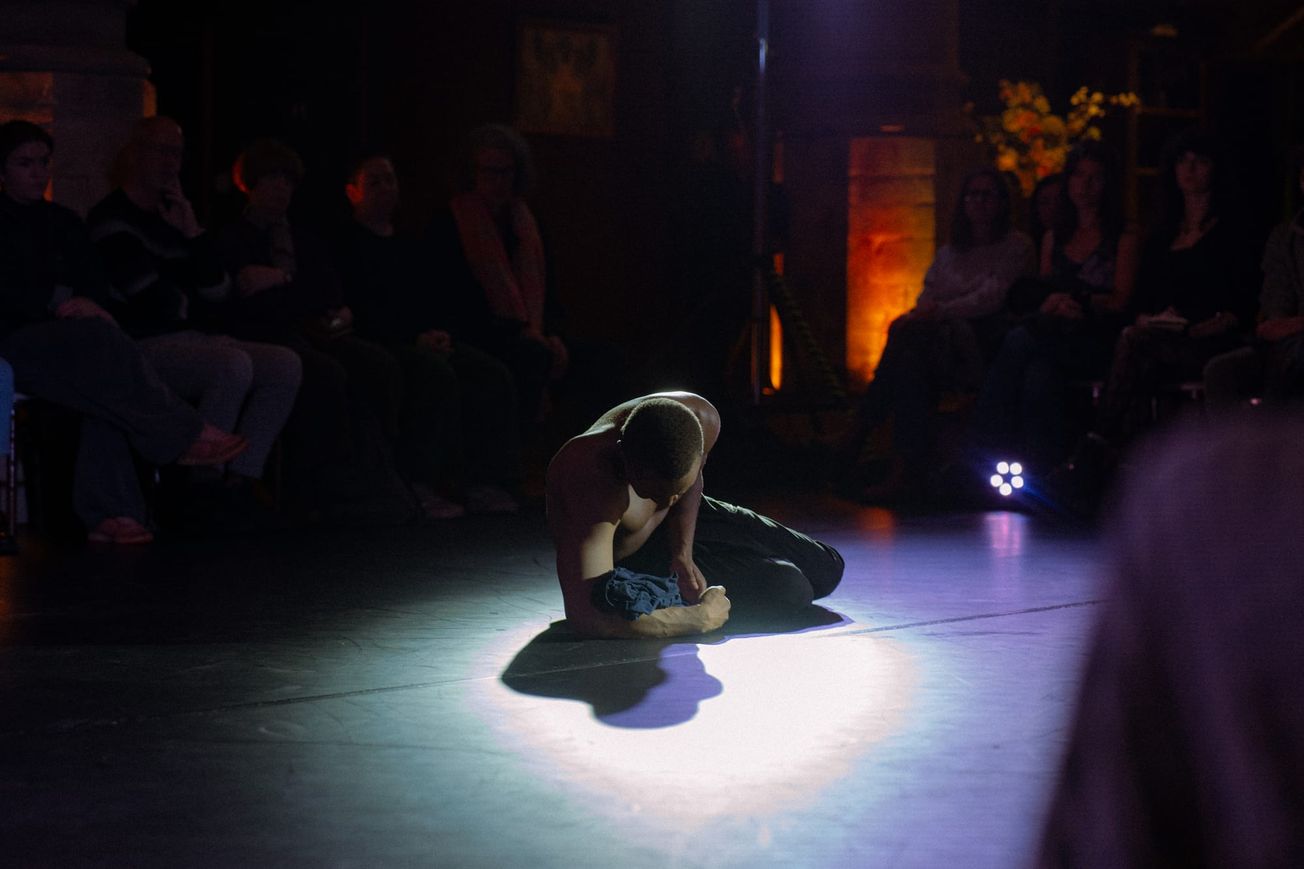 Review: 'Akropolis I' at The Mount Without