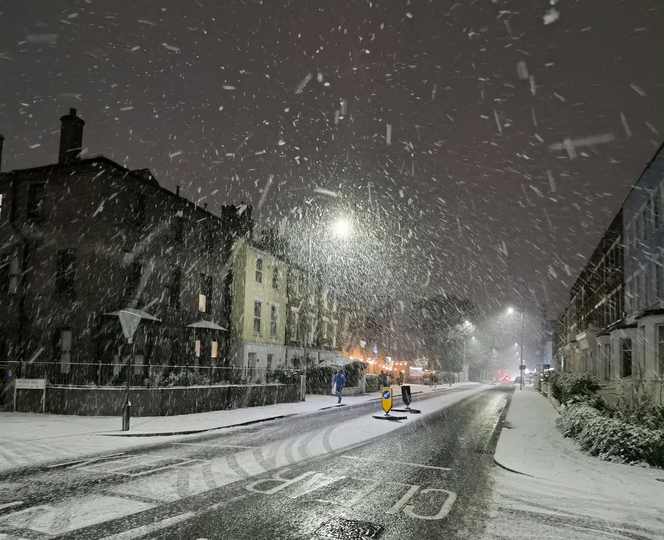 Why we dream of a White Christmas - and why we rarely get one