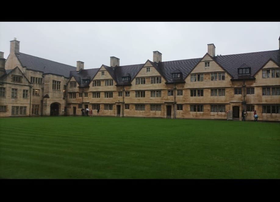 How does architecture shape your first year experience?