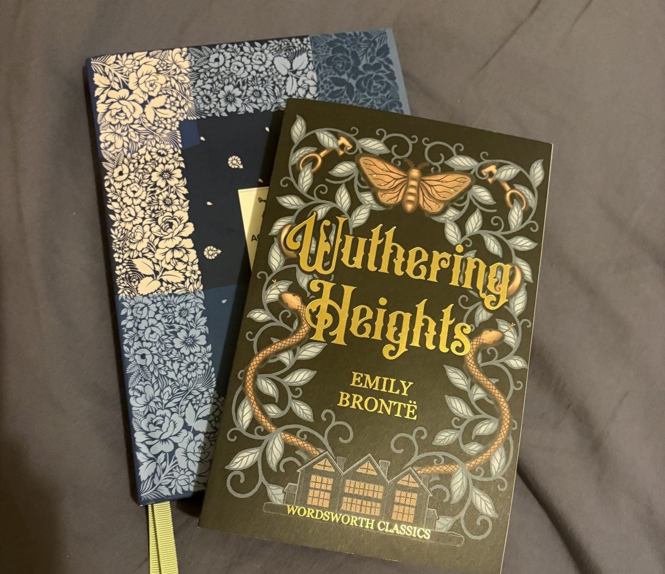 Reading is so in: celebrity book clubs take over the world