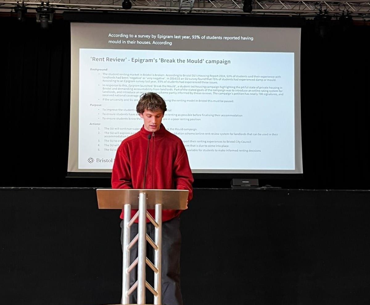 SU renews support for Break the Mould at Student Council