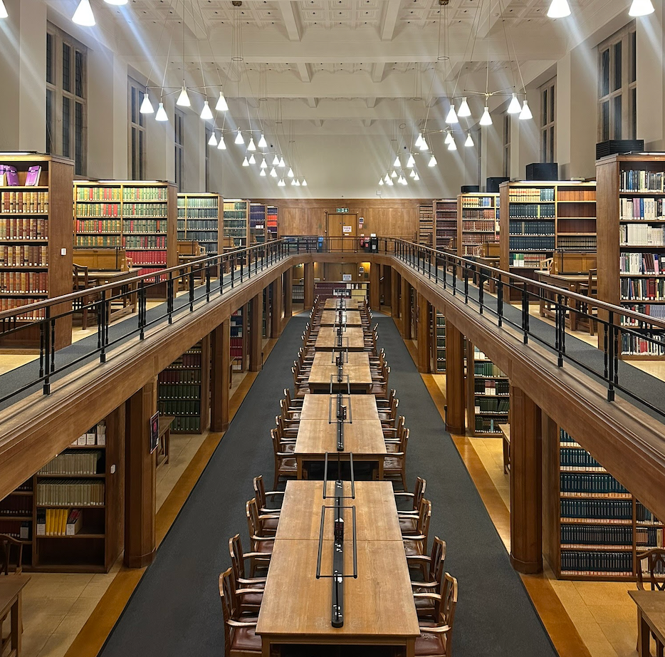 How to behave in a library