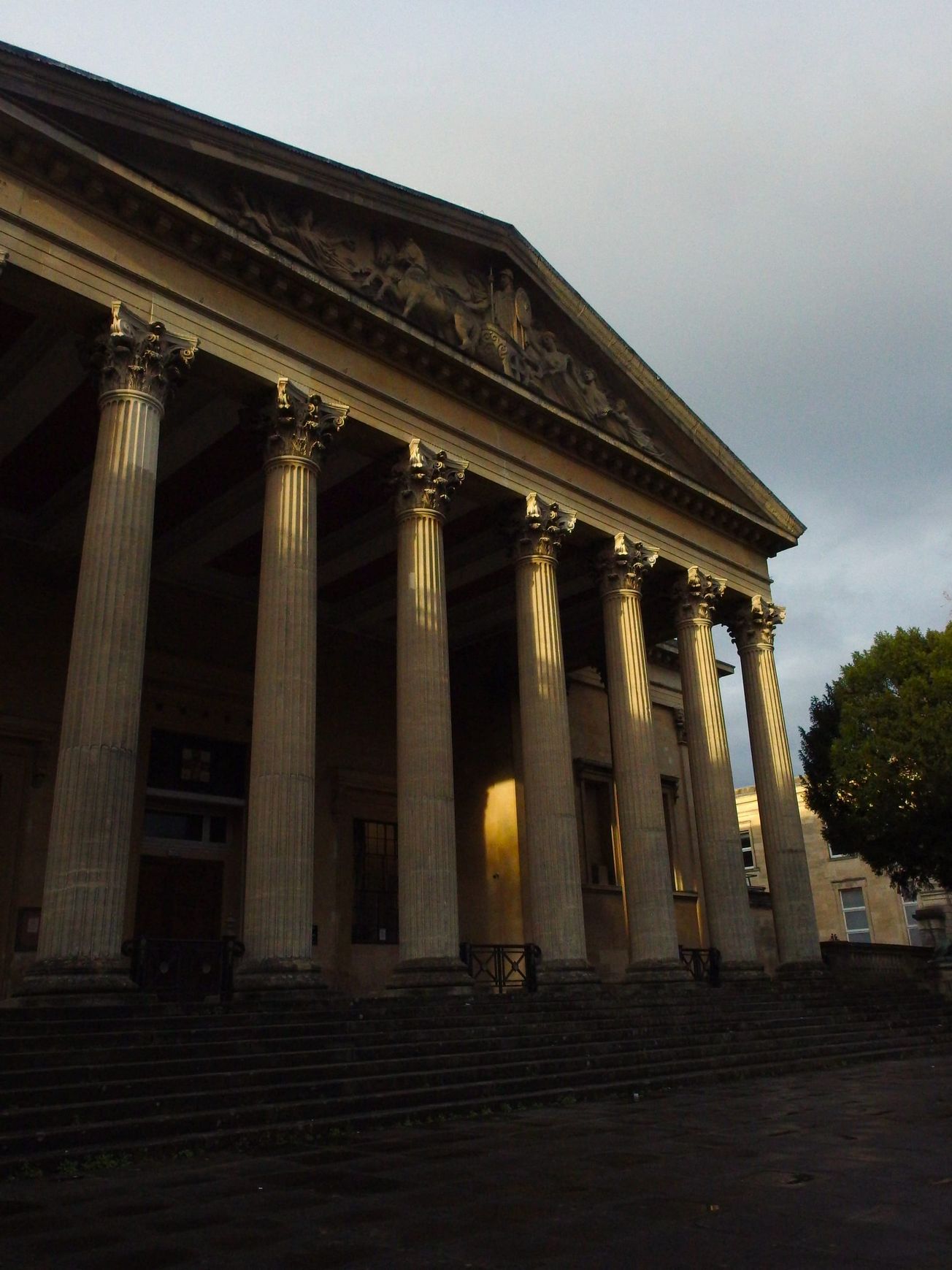 University of Bristol and Bristol NHS Foundation Trust formalise new partnership