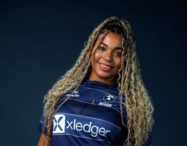 The Gold Standard: Izzy van der Straaten