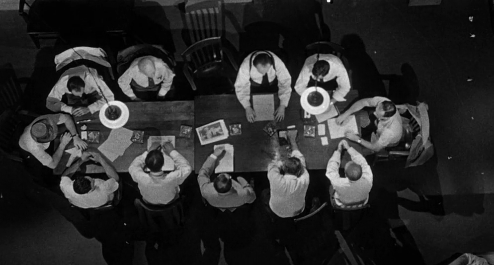 Cena de 12 homens e uma sentença retirado de Centro de Crítica da Mídia