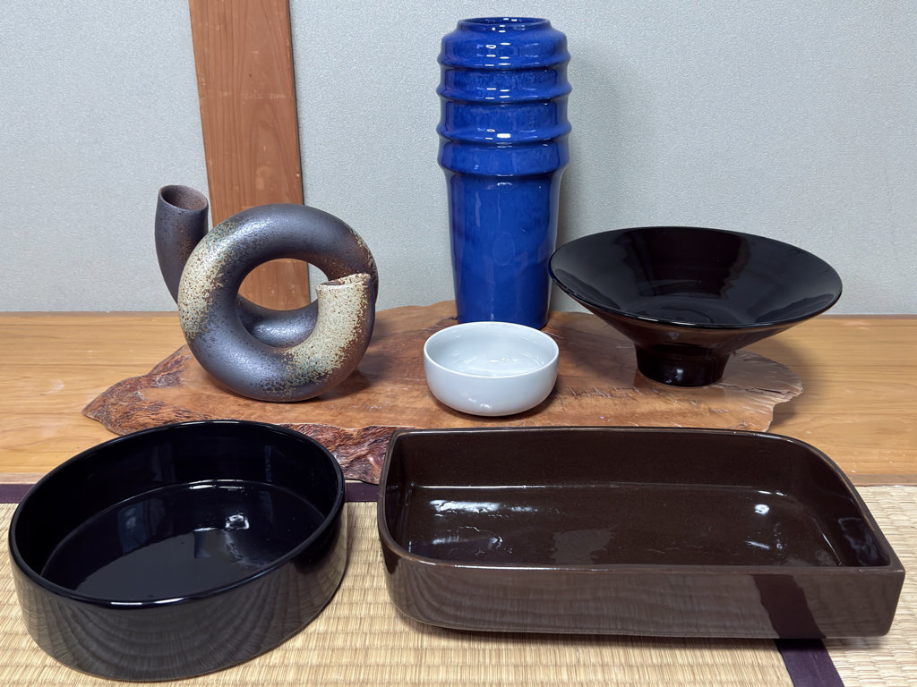 Ikebana tools 3: containers
