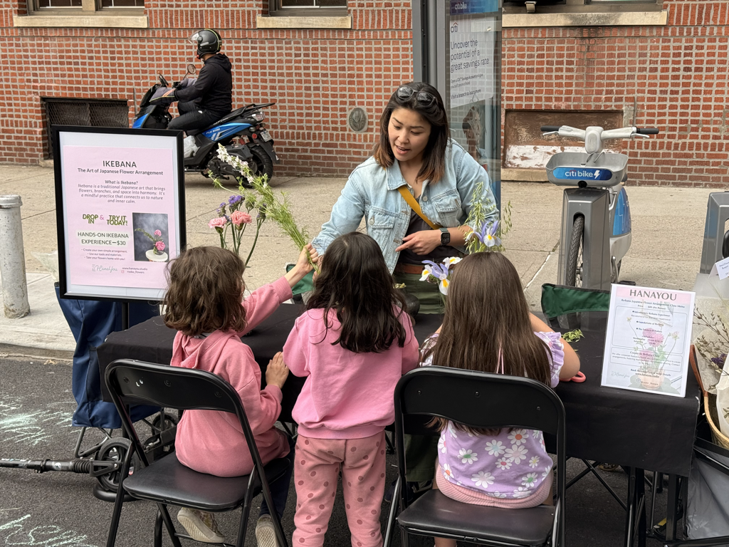 Kids enjoying a HanaYou ikebana workshop in NYC