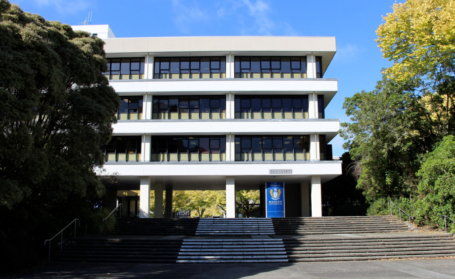 Navigating New Zealand's Green List Immigration: A Chinese PhD's Journey