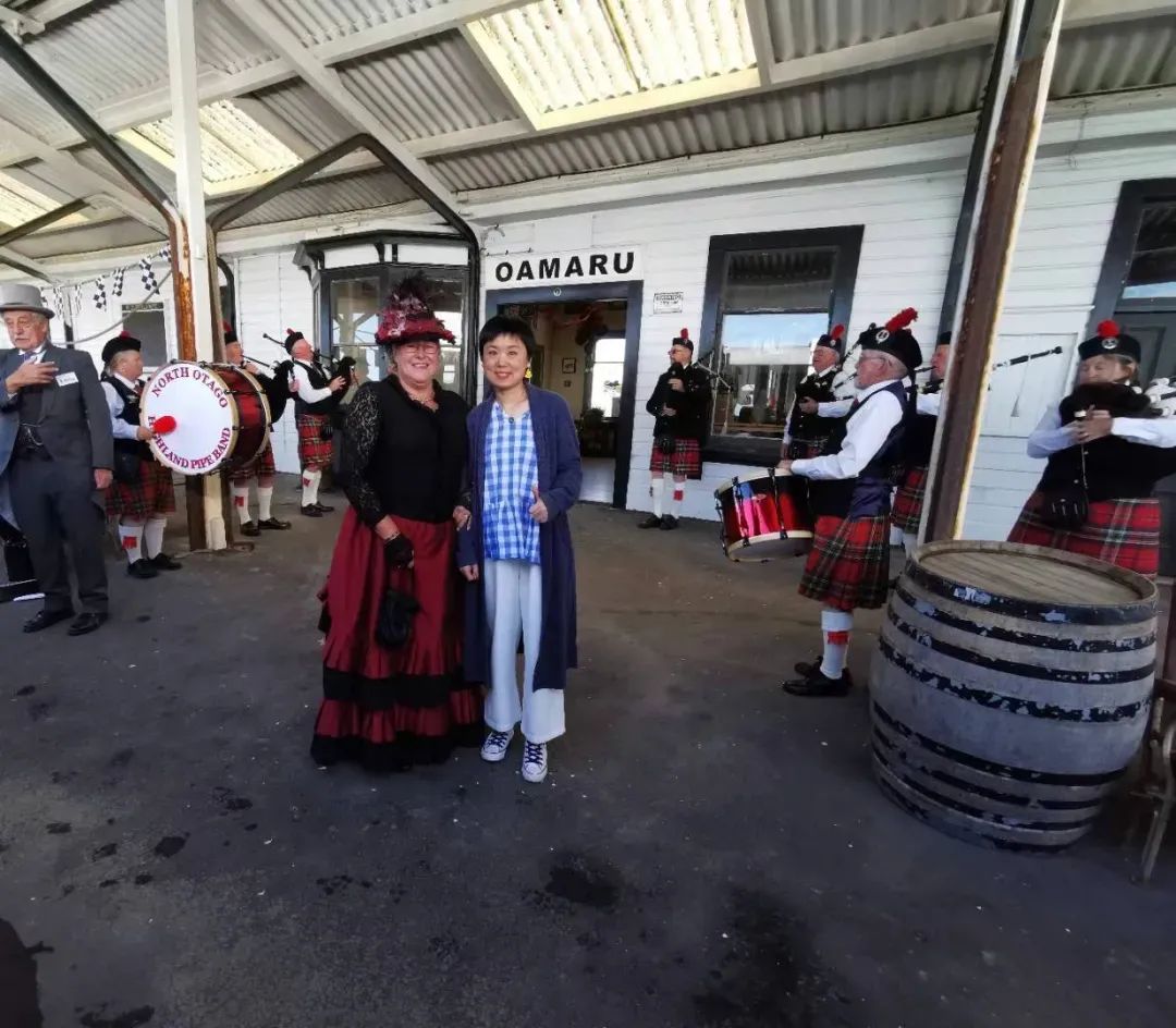 Chinese family Buy a New Zealand Railway Station, "It's Not for Profit"