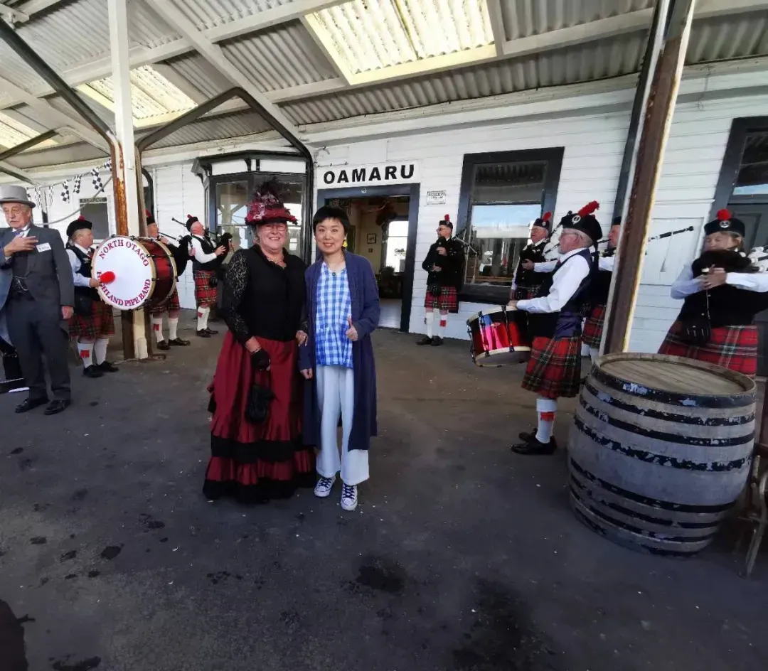 Chinese family Buy a New Zealand Railway Station, "It's Not for Profit"