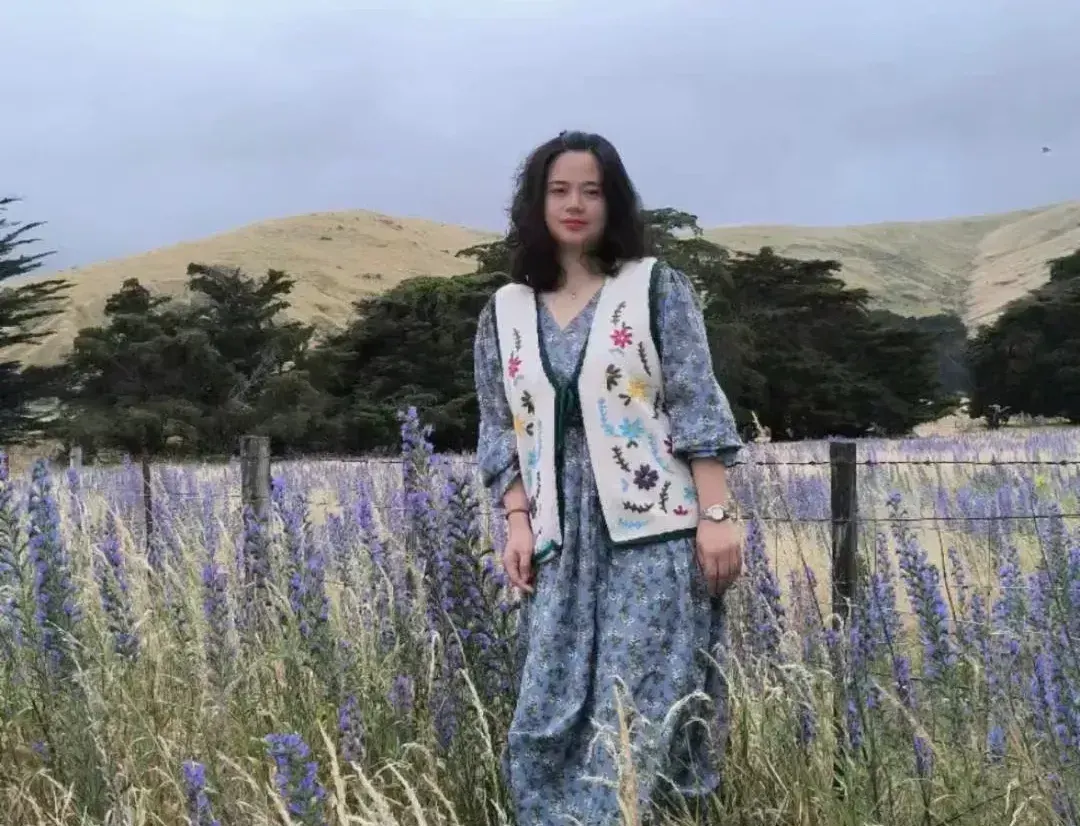 I left China and moved to NZ with my family, the adjustment was tough at first