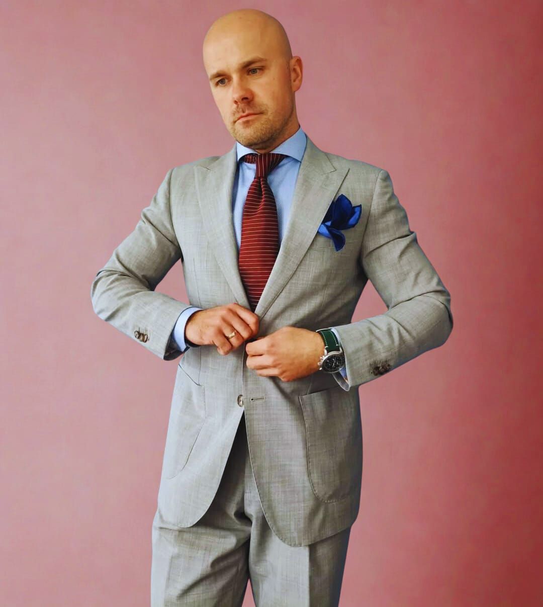 Light Grey Done Loud: Contrast, Colour, Confidence