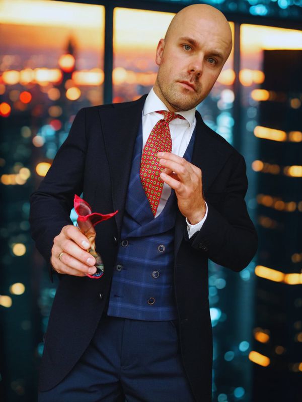 The Vest: The Silent Accessory of Men’s Elegance