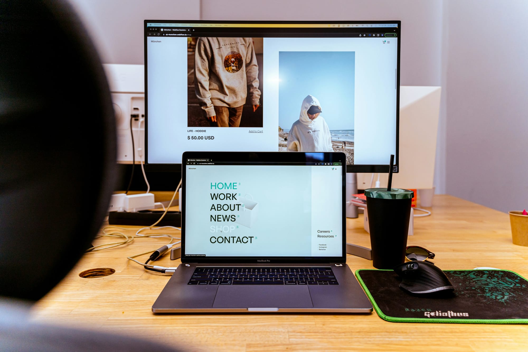 PC displaying ecommerce store