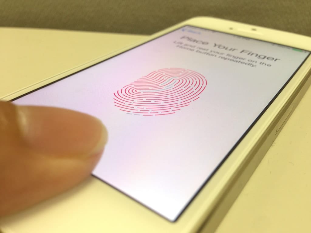 Photo credit: hawaii via VisualHunt.com / CC BY-NC-SA FaceID - die Zukunft des Passworts?