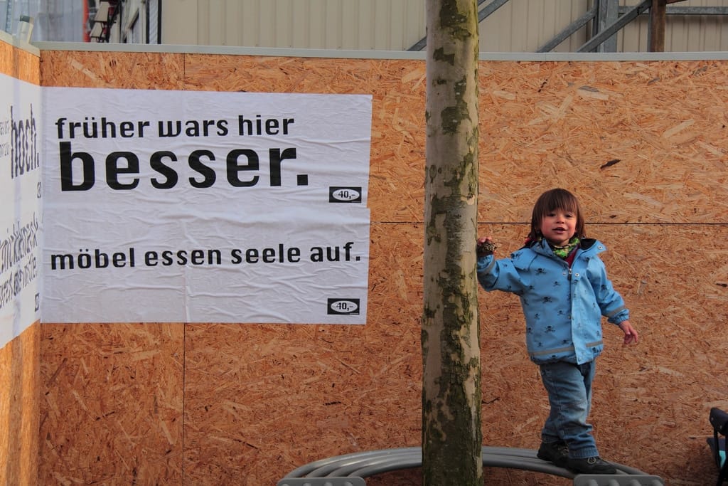 Photo by Rasande Tyskar on Visualhunt.com / CC BY-NC-ND Sind Amazon und co die Karstadts der digitalen Welt?