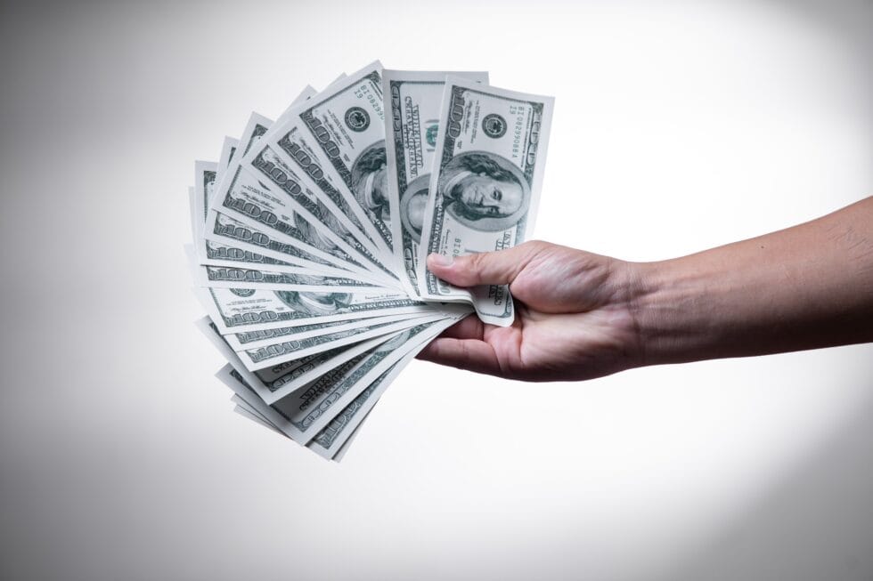Cash in Corona Times - how the crisis affects the value of cash in our society