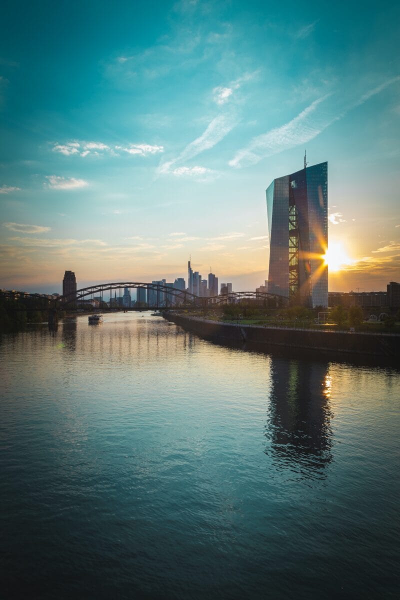 The digital euro as the basis for the digitisation of the economy