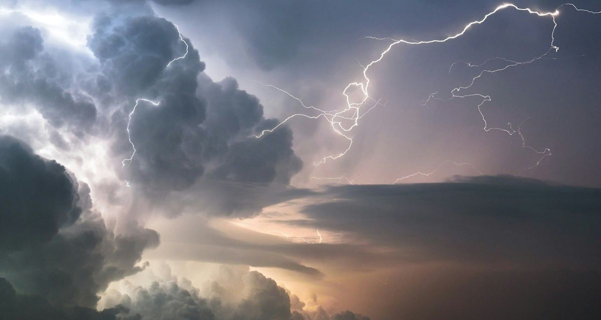 Cloud-Störung trifft Banken und neue Gehaltschancen im Sektor