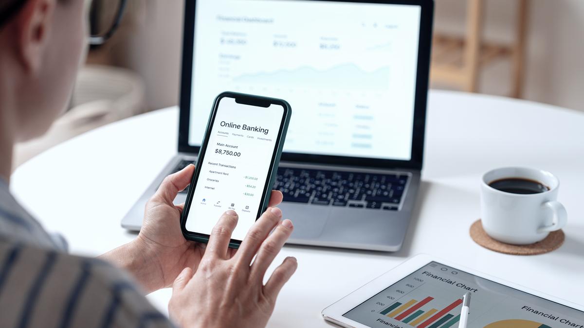 Digitale Banking-App Nutzeroberfläche als Beispiel für moderne User Experience