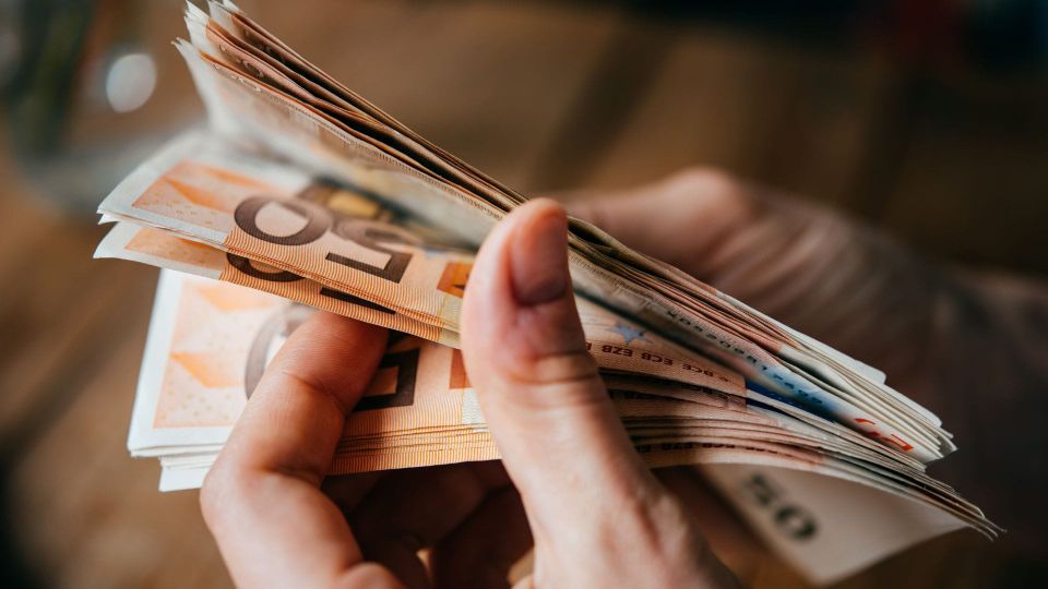 Dann zahl halt bar! Die Wahrheit über die Kosten des Bezahlens