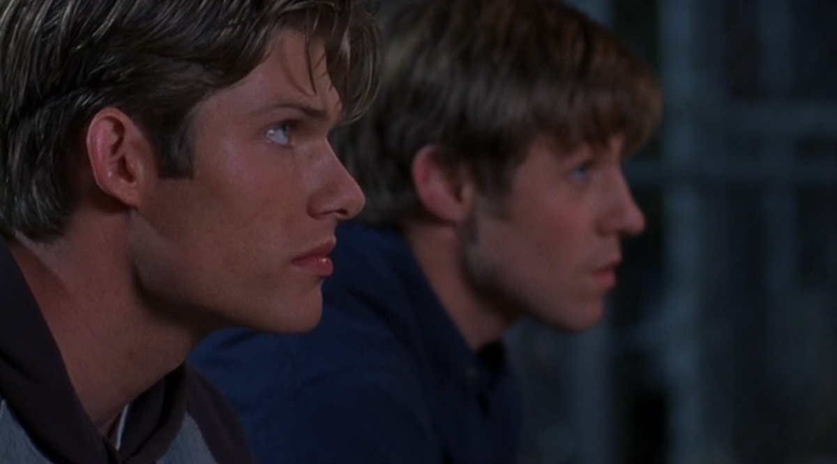 Episodic Classics: The O.C., "The Homecoming,“ ”The Secret,” & ”The Best Chrismukkah Ever” | Season 1, Episodes 11, 12, & 13