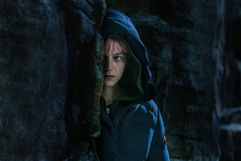 Review: A Murder At The End Of The World, "Chapter 1: Homme Fatale" and "Chapter 2: The Silver Doe" | Season 1, Episodes 1 and 2