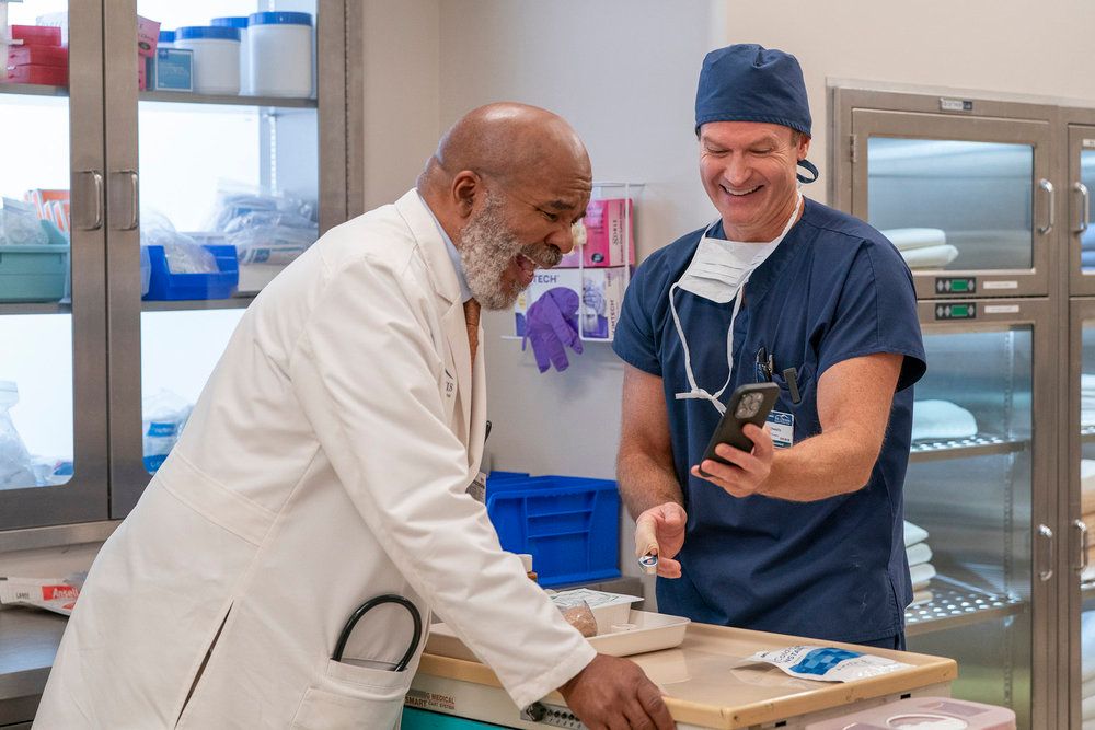 Review: St. Denis Medical, “Weird Stuff You Can’t Explain” | Season 1, Episode 3