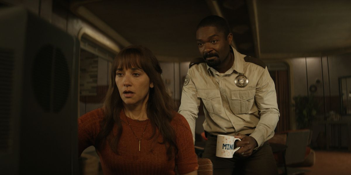 Review: Silo, “Freedom Day” & “Holston’s Pick” | Season 1, Episodes 1 & 2