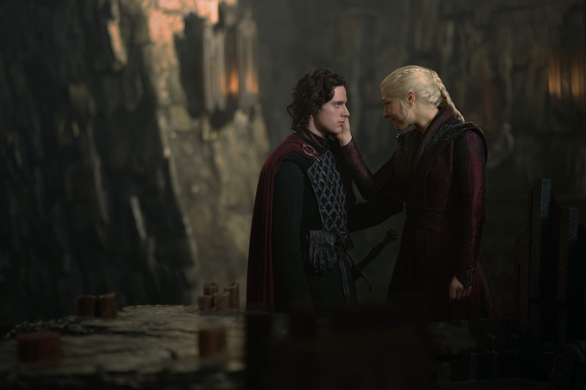 Review: House of the Dragon, "Salt and Sea, Fire and Blood" | Season 3, Episode 1