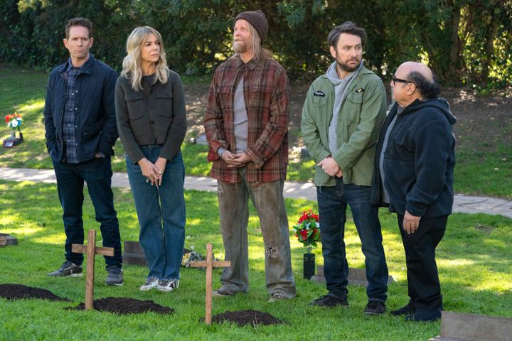 Review: It's Always Sunny in Philadelphia, "The Gang Gets Cursed"| Season 16, Episode 3