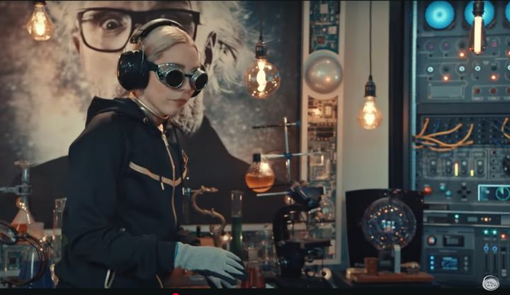 Reaction: Taskmaster, "My presumably scrotum" | Series 19, Episode 3