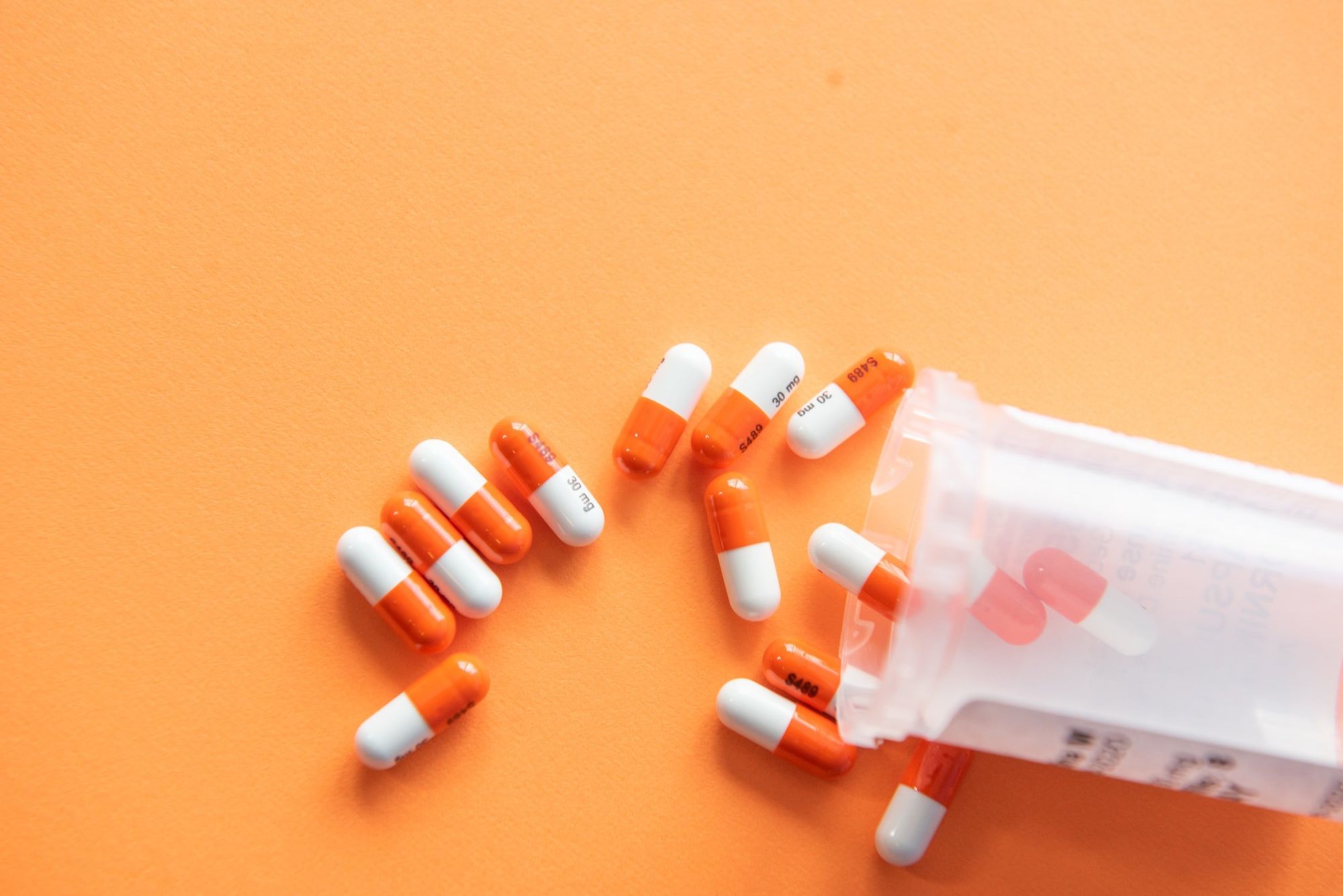 Exteriorizing Subjectivity: Snapchat and Pharmacopornographic Biocapitalism