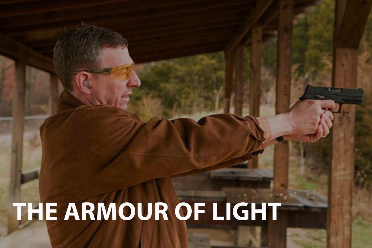 The Armour of Light: A Thought-provoking Journey into the Heart of America's Gun Culture