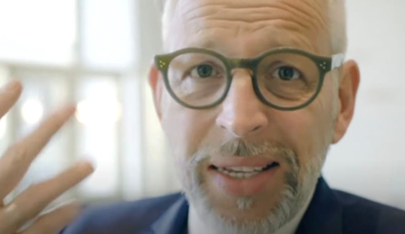 Dresscode: Beards - The Intersection of Fashion and Business