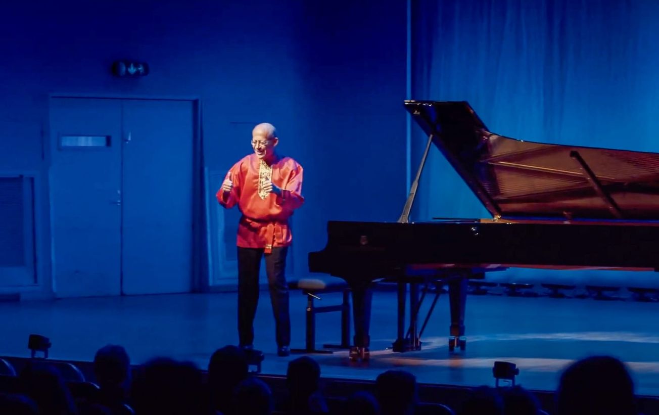 iWonder May Highlights: Portraits in Performance