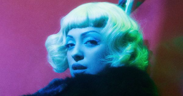 MON LAFERTE SUMA A AREQUIPA EN SU GIRA INTERNACIONAL “FEMME FATALE”