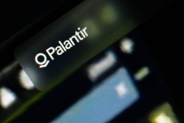 Palantir stämmer schweizisk tidskrift efter avslöjanden om avvisade statliga kontrakt