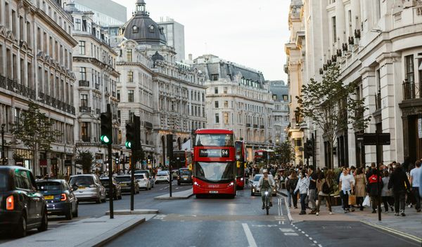 Brittiska advokater varnas för AI-risker