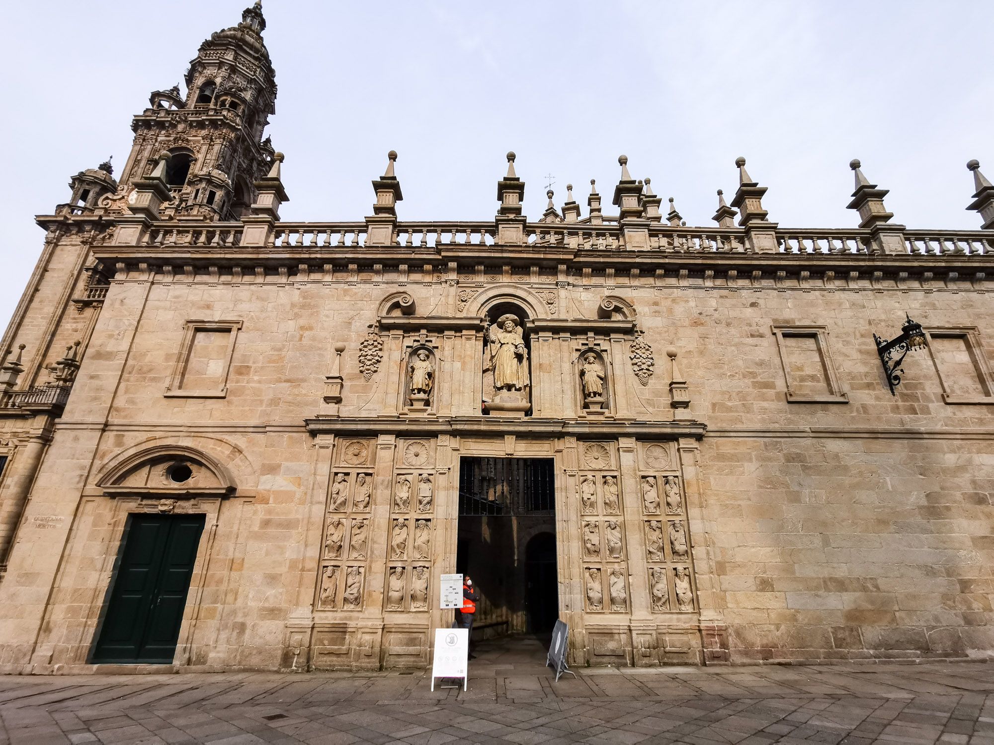 ประตูด้านทิศตะวันออก Puerta del Pardon