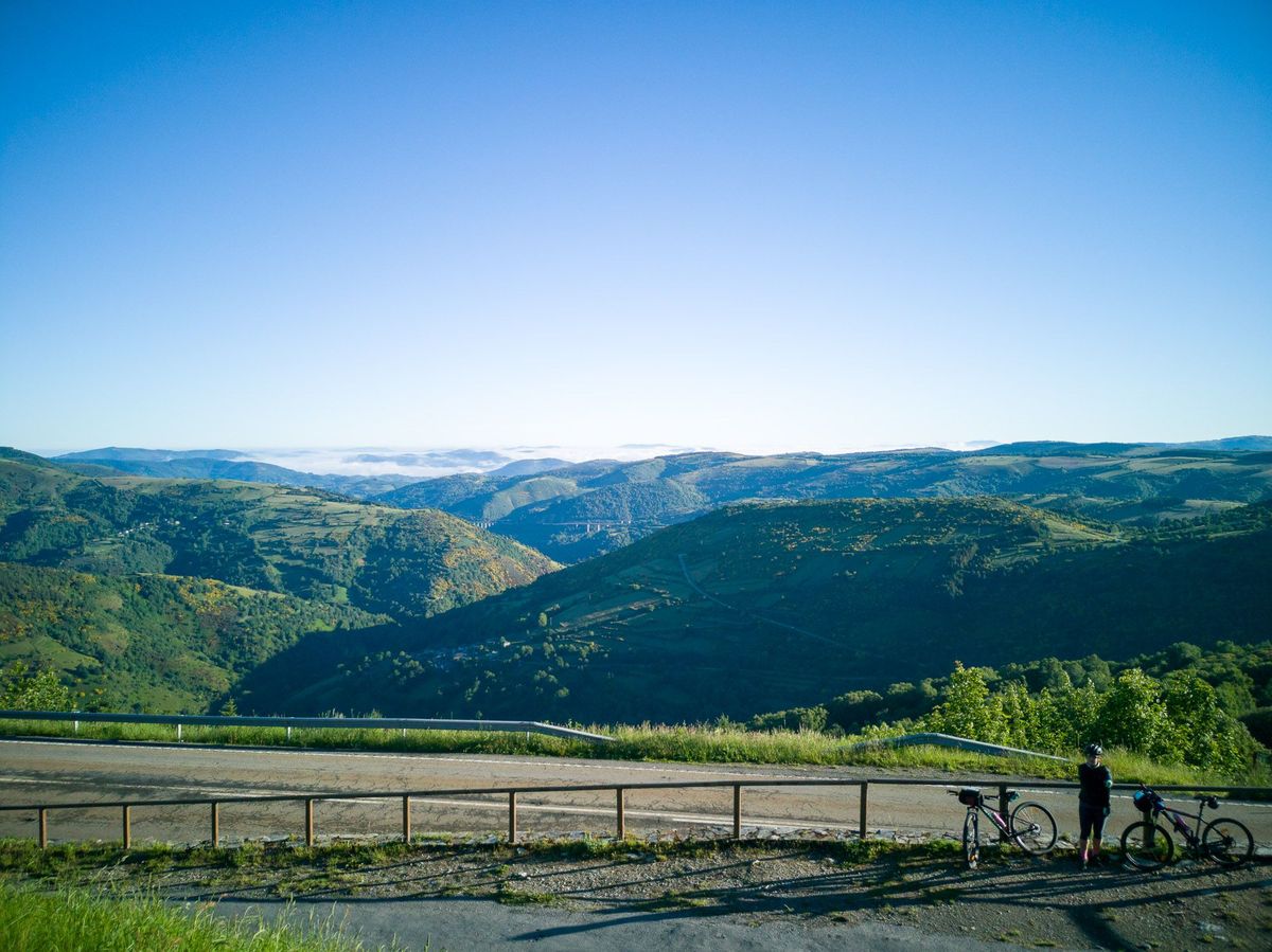 Camino Day 8 : O Cebreiro - Triacastela ฟ้าหลังฝนสวยงามเสมอ