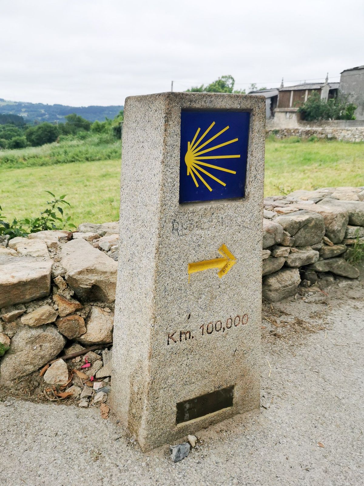 Camino Day 10 : Sarria - Portomarín  ผ่านหลักกิโล 100 กับเพื่อนร่วมทางมากหน้าหลายตา