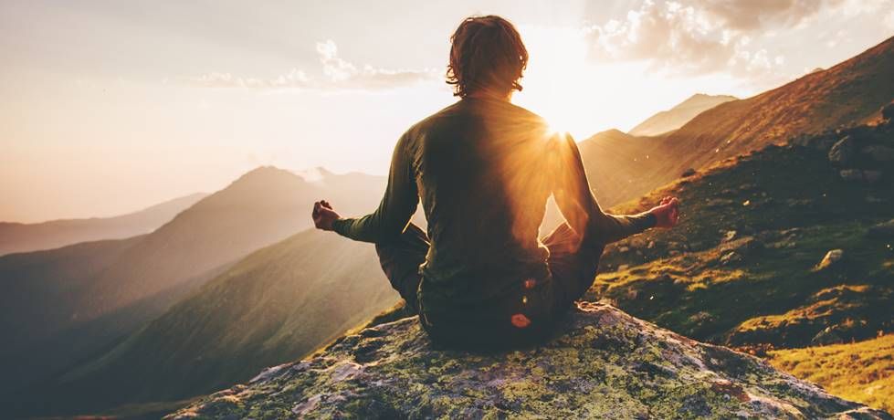 Compreendendo a Espiritualidade, sua relação com o ser e o atual vazio humano