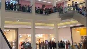 Louvor evangélico em shopping e o racismo religioso