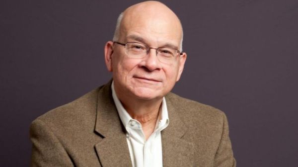 Morre Tim Keller, o pastor que modelou uma testemunha cativante e outras notícias internacionais sobre evangélicos