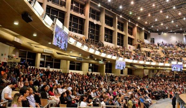 Neopentecostalismo, hoje, mais prejudica do que explica