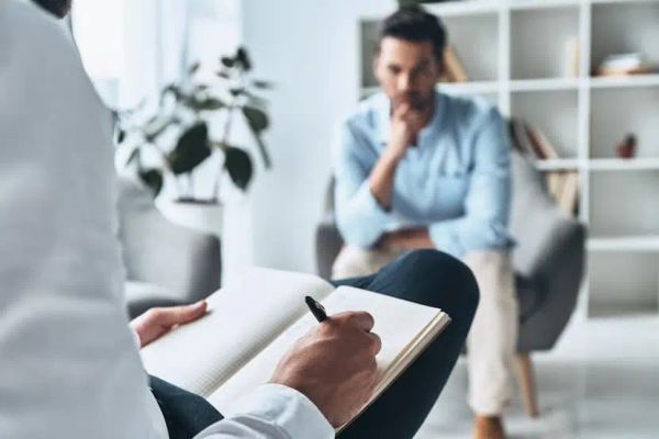 Partido Novo aciona STF contra norma que veda uso religioso da psicologia, e outras notícias nacionais