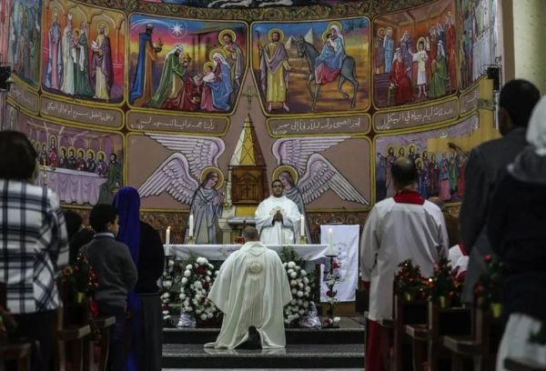 Duas igrejas abrigam os cristãos em Gaza