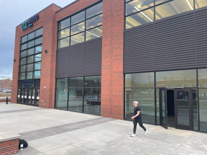 Athletics advance under Viking Bold