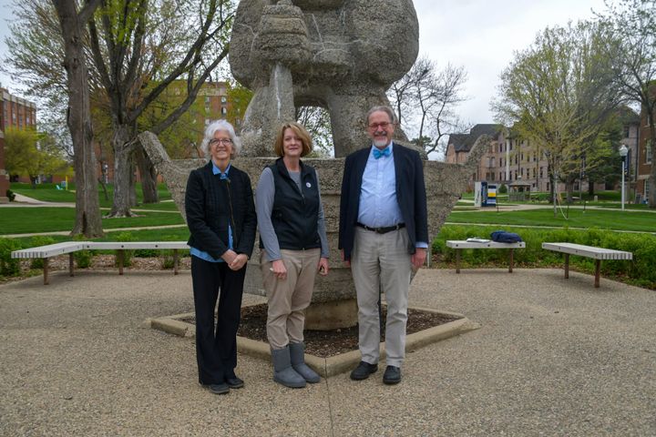 Five professors reminisce, prepare to retire